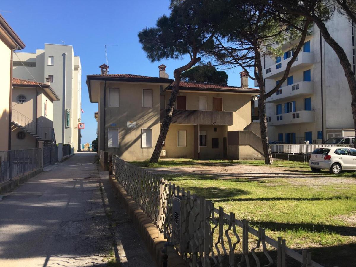 Appartamento Dalmazia 10 Lido di Jesolo Exterior foto